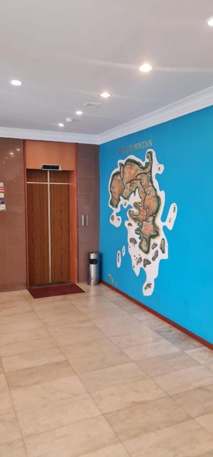 Paradise Hotel Tanjung Pinang Esterno foto