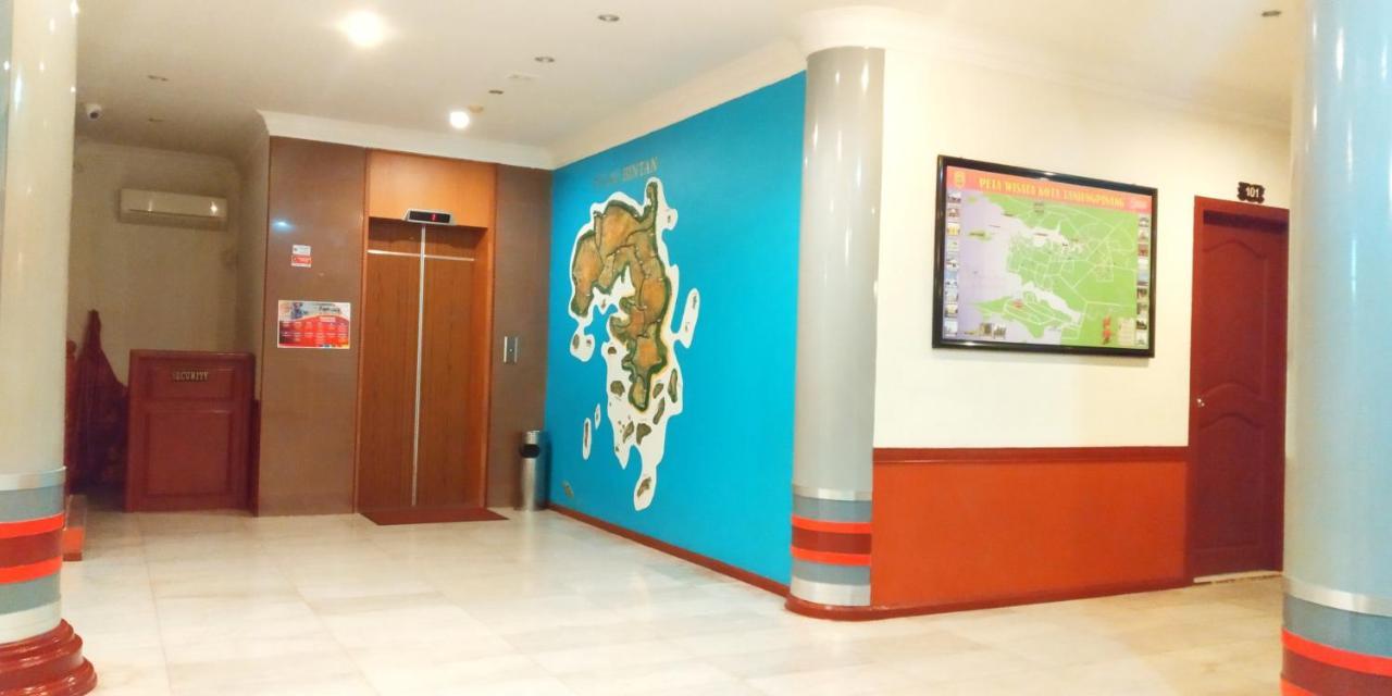 Paradise Hotel Tanjung Pinang Esterno foto